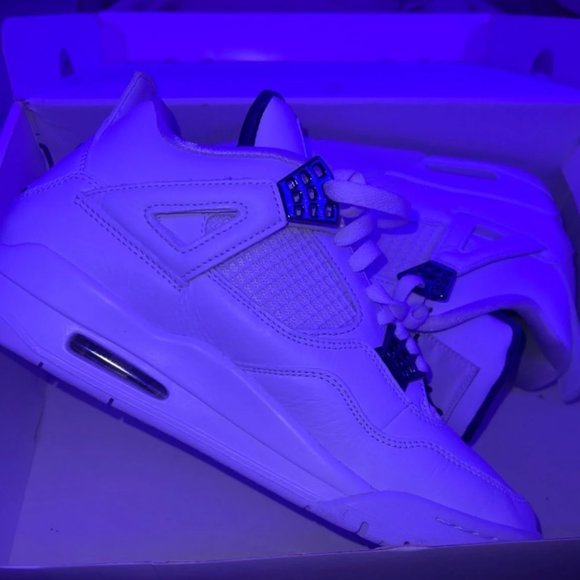 Air Jordan 4 Retro Purple Metallic